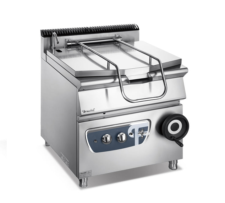 900 Series Gas Tilting Braising pan